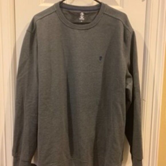 Izod Gray Sweatshirt  - Picture 1 of 4